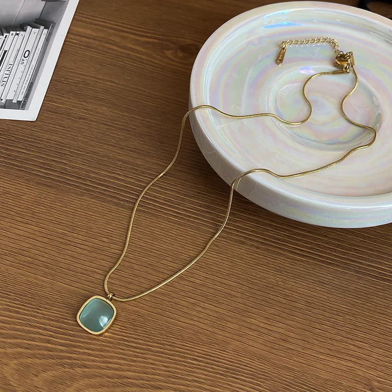 fashion High Quality Stainless steel Chain Light green stone Gold color Necklace Luxury Jewelry For Women's Clavicle Chain gift