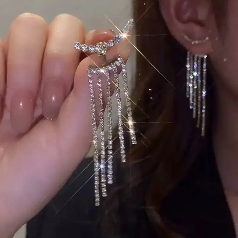 New Fashion Trend Unique Design Geometric Light Luxury Zirconia Rhombus Earrings For Women Jewelry Wedding Party Premium Gifts