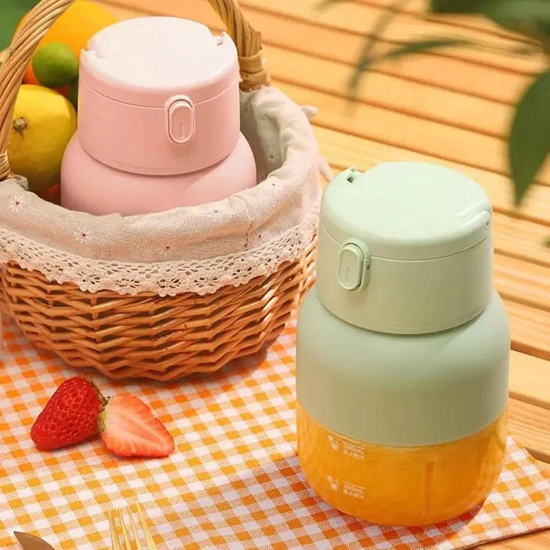 Portable blender juicer cup mini rechargeable handheld direct drinking straw personal smoothie milkshake machine