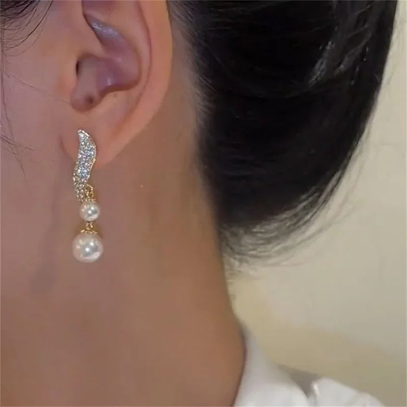 2024 New Classic Elegant Imitation Double Pearl Dangle Earrings For Women Crystal Long Tassel Drop Earring Wedding Jewelry Gifts