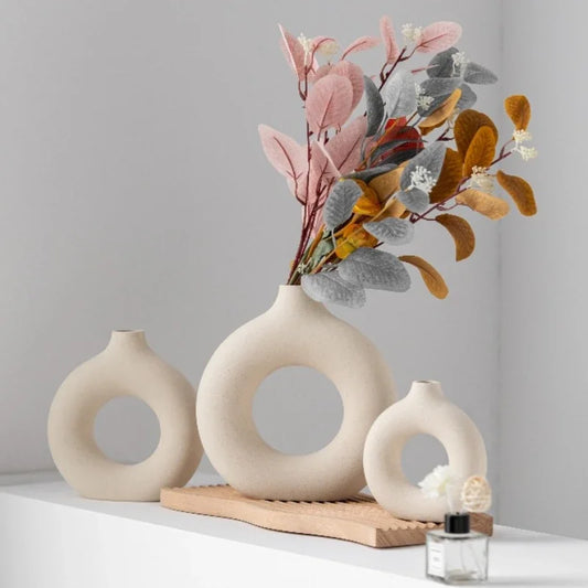 Nordic Ceramic Vase Circular Hollow Donuts Flower Pot Home Living Room Decoration Accessories Interior Office Desktop Decor Gift