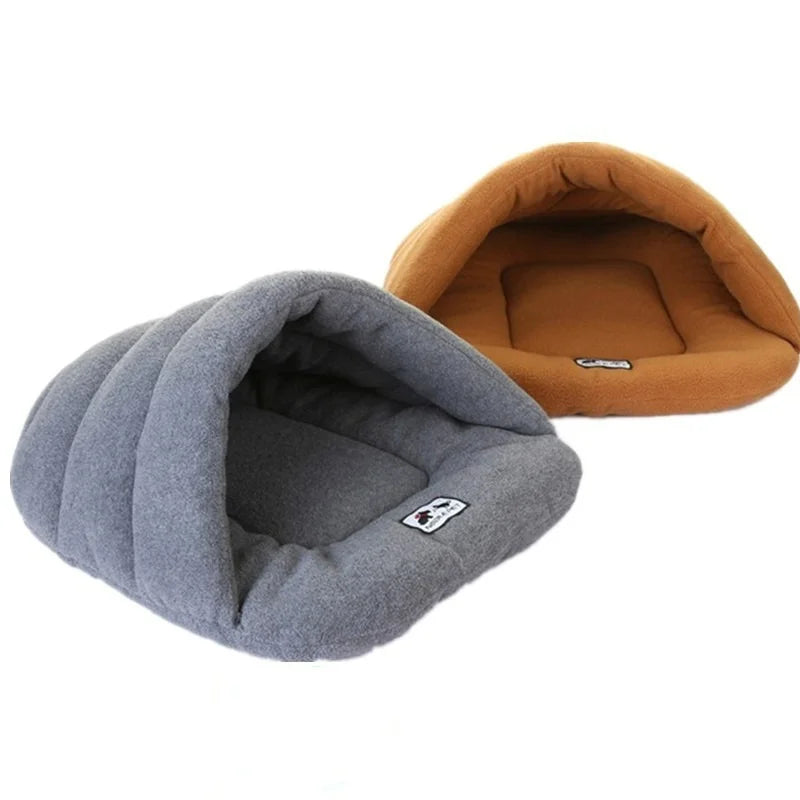 Pet Dog Cave Bed Thick Fleece Warm Soft Slipper Shape Beds for Puppy Cats Tent Sleeping Mats Winter Pets Indoor Triangle Nest