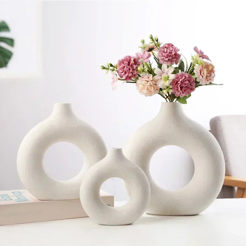 Nordic Ceramic Vase Circular Hollow Donuts Flower Pot Home Living Room Decoration Accessories Interior Office Desktop Decor Gift