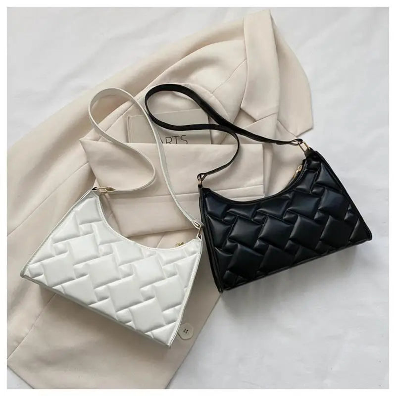 Women's Niche Trendy Shoulder Bag Leisure Commuter Handbag Solid Color Zipper Clutch Fashionable Minimalist Underarm Bag